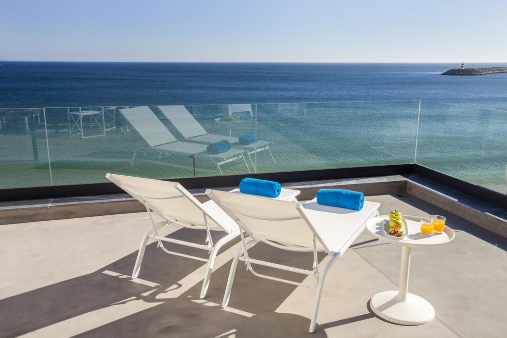 Season Apartments Sesimbra Pokoj fotografie